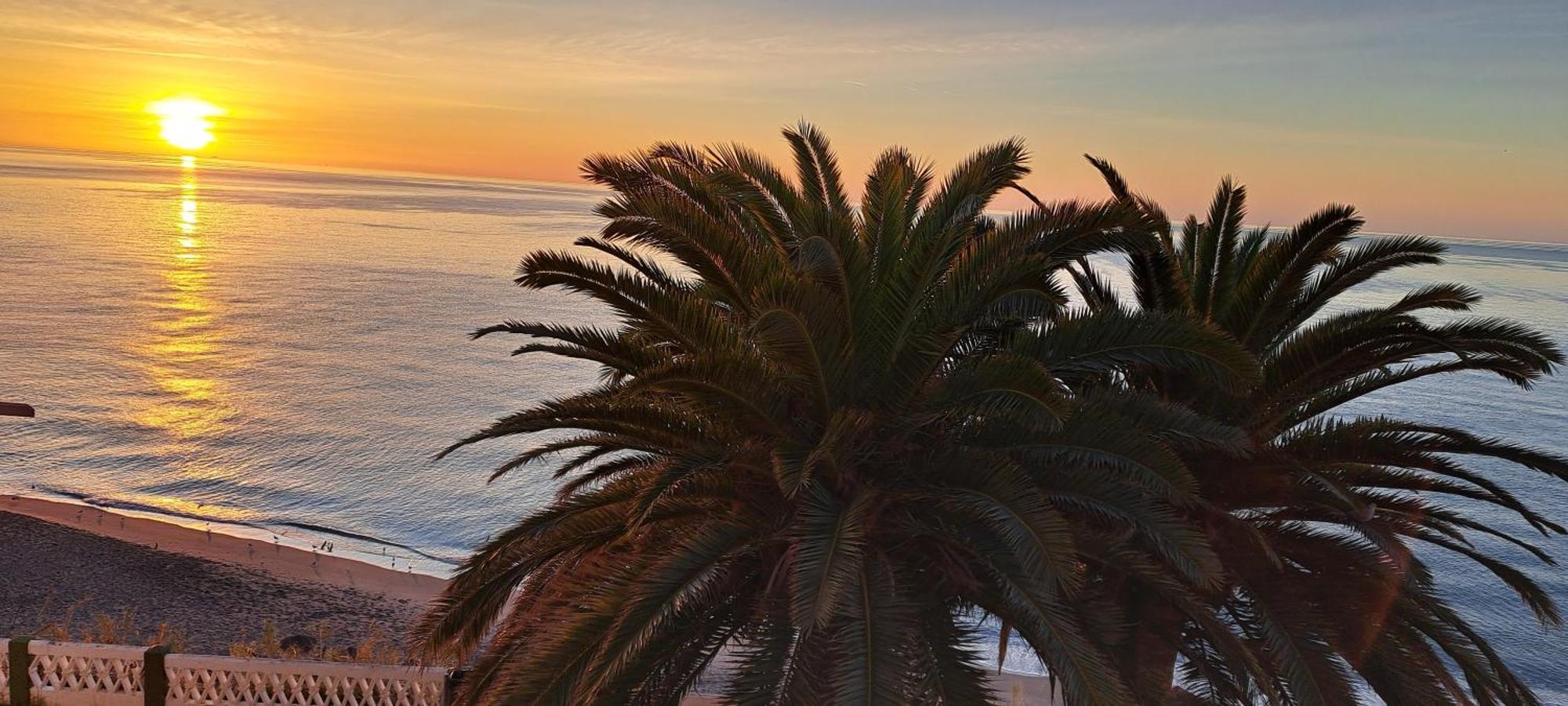 Acapulco Playa Beautiful Seaview Lejlighed Nerja Eksteriør billede